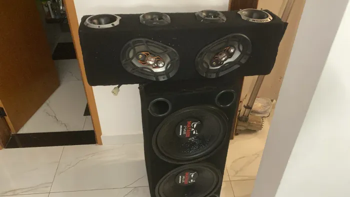 Vende se som automotivo 