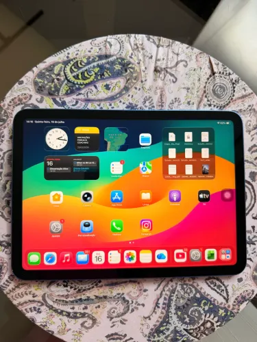 iPad 10ª Geração 64 GB Wi-Fi + Acessórios originais Apple - Excelente Estado