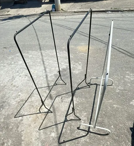 Araras de por Roupas