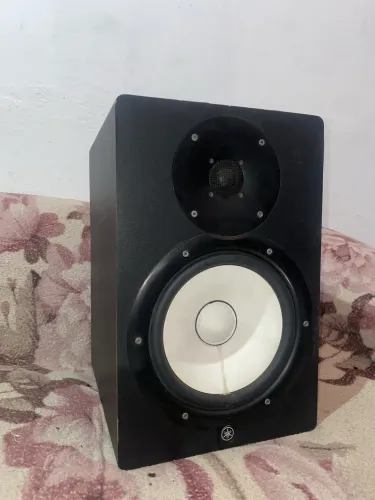 YAMAHA HS8 UNIDADE MONITOR DE AUDIO