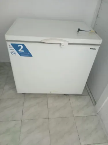 FREEZER FRICON 360 LITROS