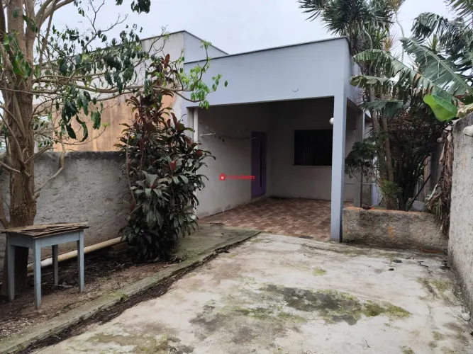Casa para locação no Boqueirão, São Pedro da Aldeia-RJ: 1 quarto, 1 sala, 1 banheiro, 1 va