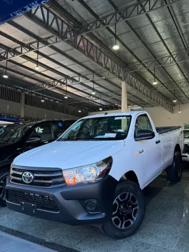Toyota Hilux CS 4X4 2.8 TDI Diesel Aut. 2026