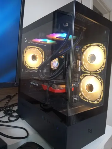 PC Gamer rayzen