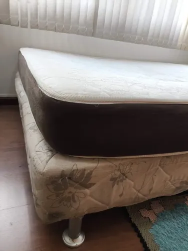 Colchão + base de cama box casal