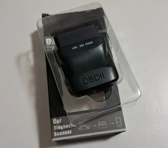 Scanner automotivo Bluetooth OBD2 - Na caixa