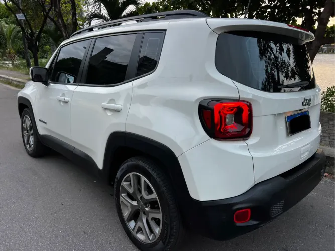 Jeep Renegade Longitude 1.8 4X2 Flex 16V Aut. 2021
