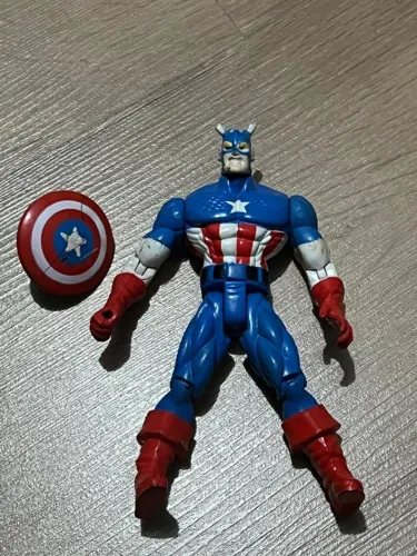 Capitão America (Brinquedo anos 90)