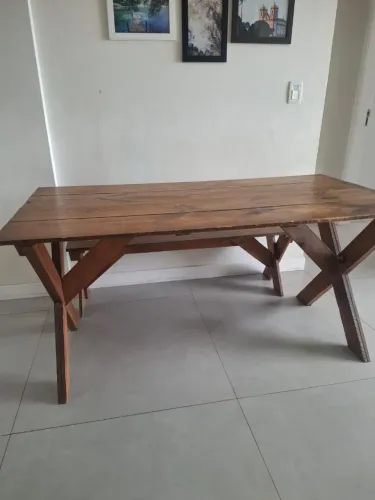 Mesa Rústica de Pallet com Banco