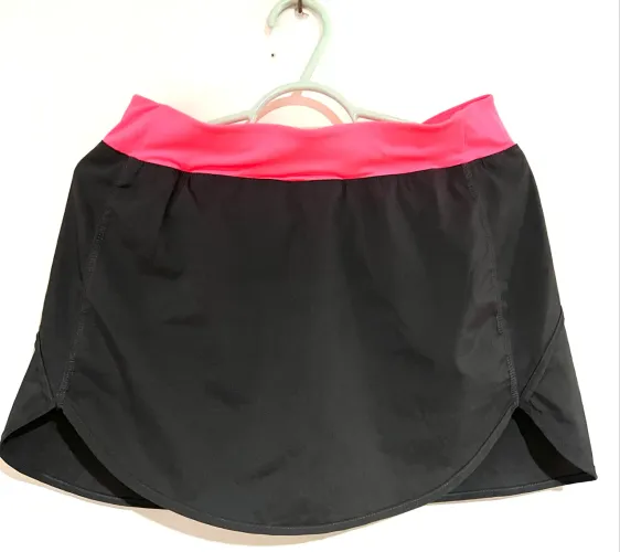 Shorts saia tamanho P Get Over 