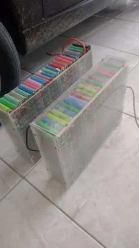 Bateria de lítio 24v 100 ampéres para sistema solar off grid
