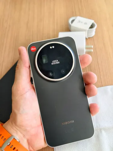 Xiaomi 17 ultra Leica Editon 16gb/1tb global 