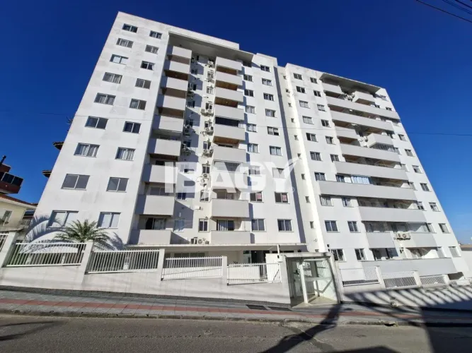 Excelente Apartamento 2 dormitório(s) em Pagani - Palhoça
