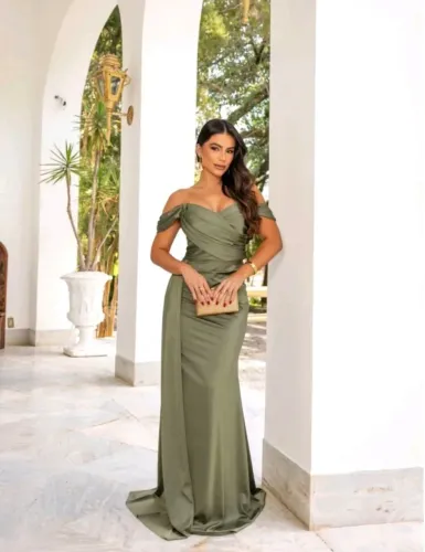Vestido de festa verde oliva