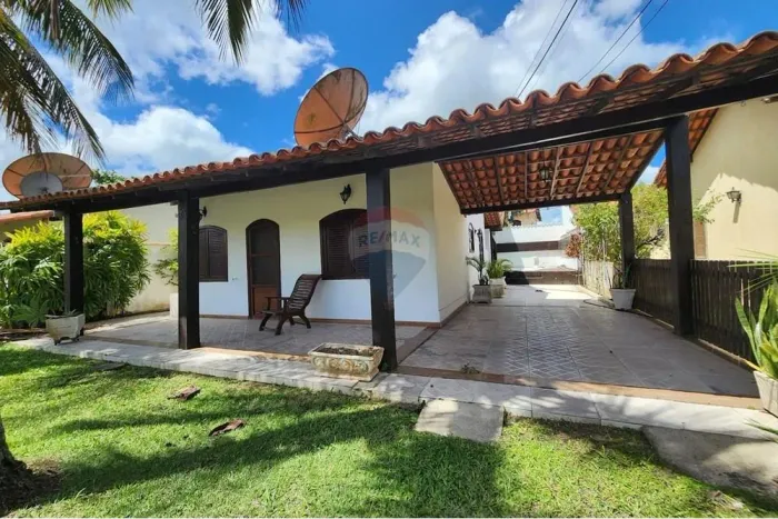 Casa 3 quartos com Piscina em Condomínio fechado Iguaba Grande