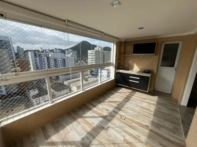 Apartamento à venda em Praia Grande no Canto do Forte, 2 quartos, 2 suítes, 84m²