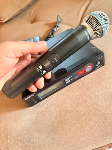 Microfone Shure sem fio  SLXD2 