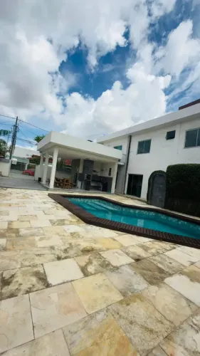 GRC ALUGA CASA ALTO PADRÃO NO CONDOMÍNIO ALTO DE PINHEIROS