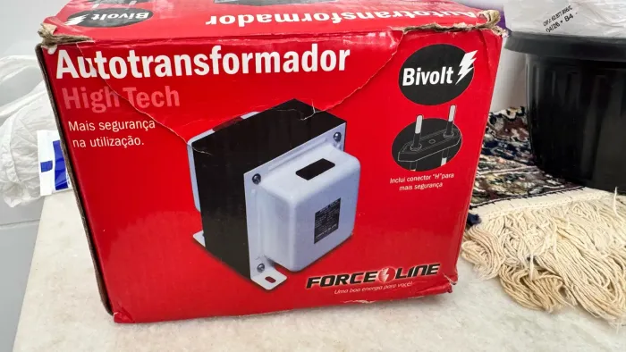 Autotransformador Bivolt Force Line