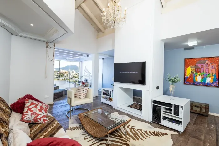 Casa à venda no João Paulo | 596 m² | Espaço, conforto e lazer completo.