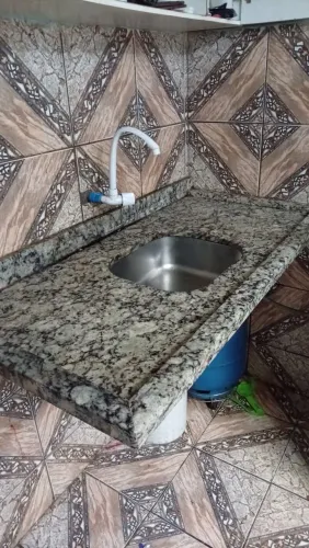 Vendo pia de mármore (precisa desinstalar)