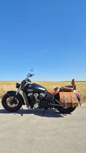 Indian Scout 2016 - Impecável