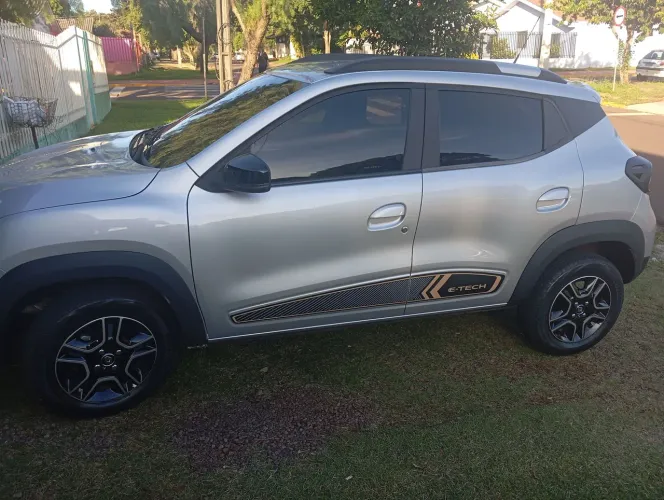 Renault Kwid Intense (elétrico) 2024