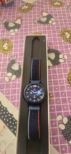 Samsung smartwatch Classic 4