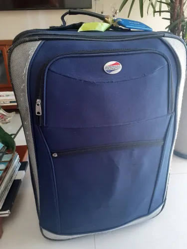 Mala média, 23kgs,American Tourister