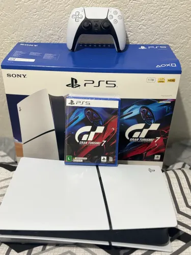 PlayStation 5 Slim C/ Leitor