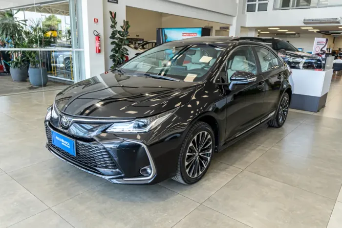 Toyota Corolla Altis 2.0 Flex 16V Aut. 2024