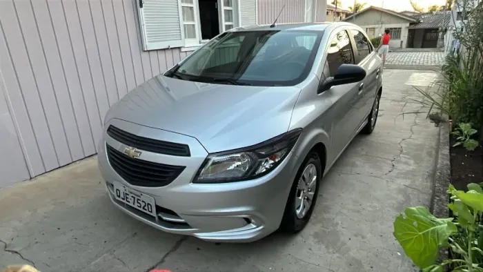 Chevrolet Onix JOY Hatch 1.0 8V Flex Mec. 4P 2019