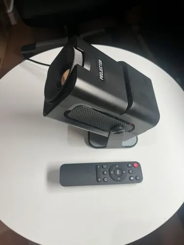 Mini projetor portátil HY320 - FULL HD