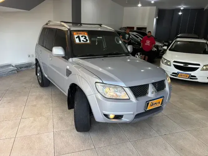 Mitsubishi Pajero TR4 2.0 Flex 16V 4X2 Mec. 2013