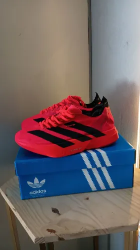 Tênis Esportivo Adizero Pro 4 - Importado
