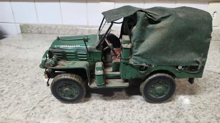 Miniatura Dodge M37 "pata choca" LATA 