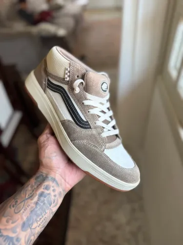 Tênis Vans Zabha Mid - Pouquíssimo uso
