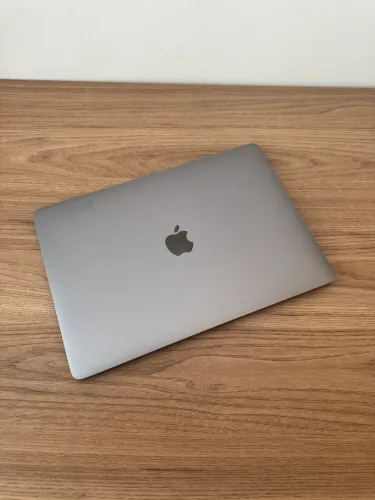 MacBook Air 16GB RAM 256GB I5 Apenas 105 ciclos 2019
