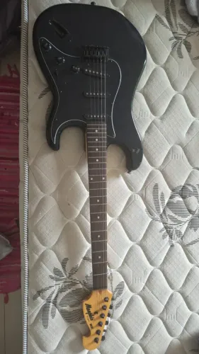 guitarra elétrica