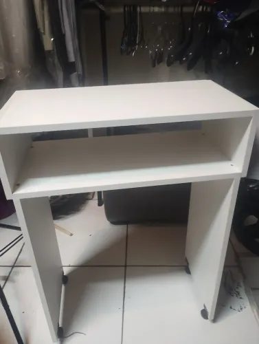 Mesa de manicure 