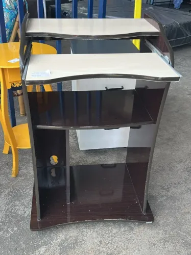 Mesinha de computador
