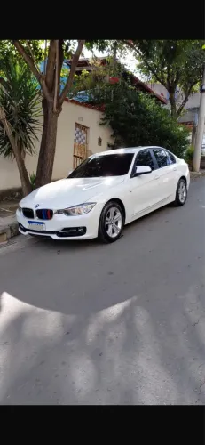 BMW 320I A 2.0 Turbo/activeflex 16V 184cv 4P 2013