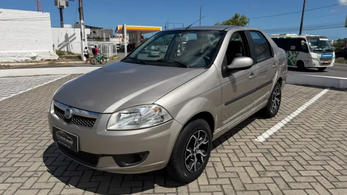 Fiat Siena EL Celeb. 1.0 MPI Fire Flex 8V 4P 2013