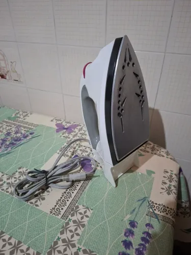 Ferro de Passar Roupas Black & Decker