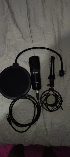 Microfone VEDO BM-800USB com acessórios