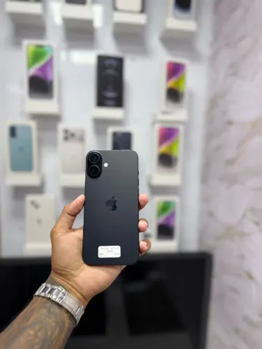 IPHONE 16 PLUS PRETO<br>R$ 4.250,00
