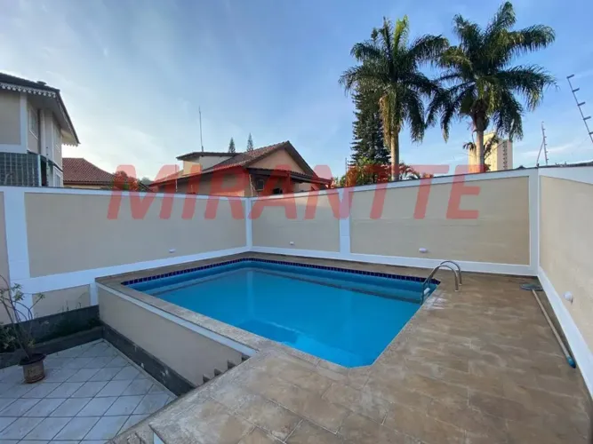 Sobrado de Alto Padrão no Jardim Bibi 4 Suítes, Piscina e Sauna