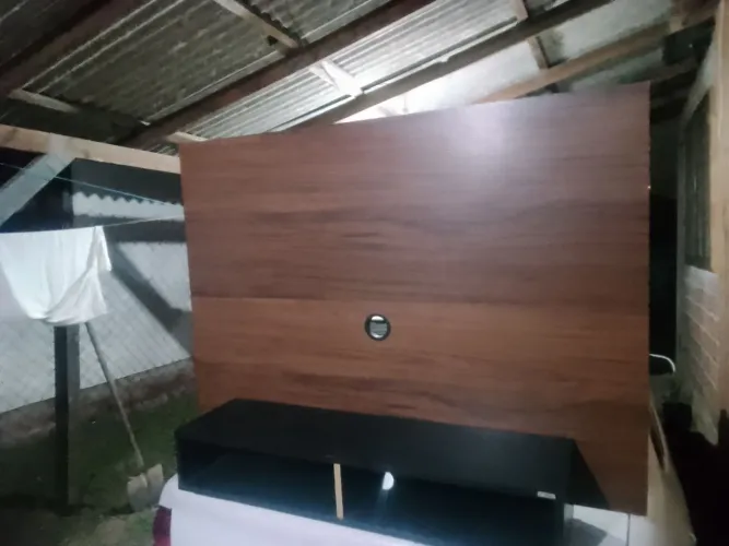 Vendo painel para tv em bom estado