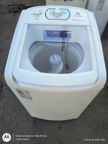 Máquina de lavar roupa Electrolux LES11 Essencial Care 11 kilos 