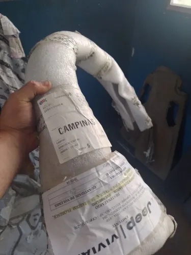 Moldura de roda argo cronos lado direito frente